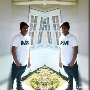 Meet your Posher, Malik